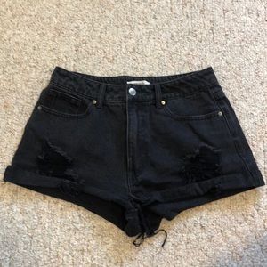 Forever 21 Black jean shorts